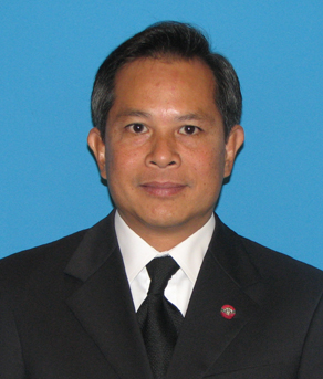 นายพีระพันธุ์ สาลีรัฐวิภาค