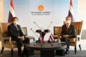 El Presidente de la Asamblea Nacional de Tailandia recibe al Ministro de Turismo y Asesor Personal del Primer Ministro de Camboya, en ocasión de su visita de cortesía para fortalecer la relación entre Tailandia y Camboya.
